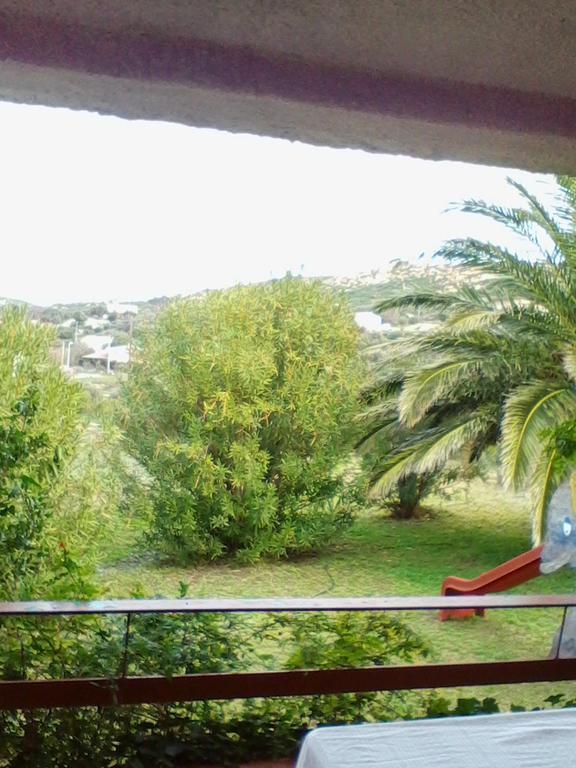 Farm Stay Gli Oleandri Loiri Porto San Paolo Værelse billede